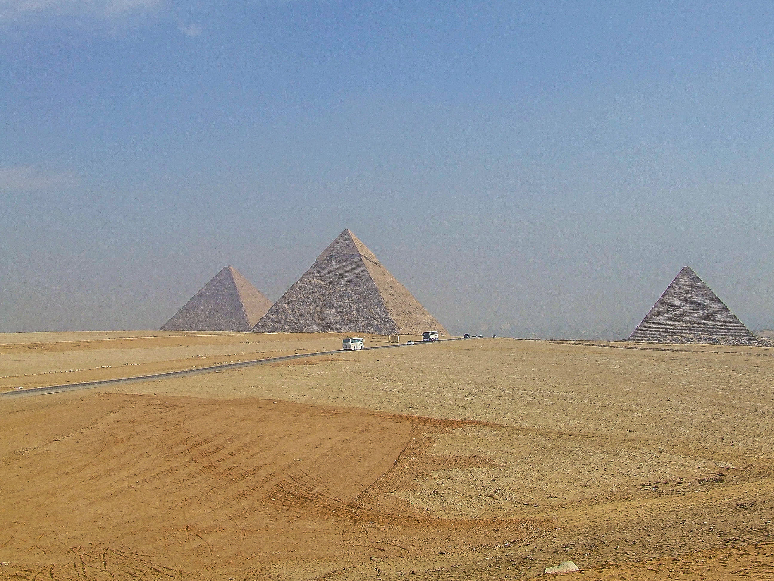 The_Great_Pyramids_20101125_Picture_022.jpg