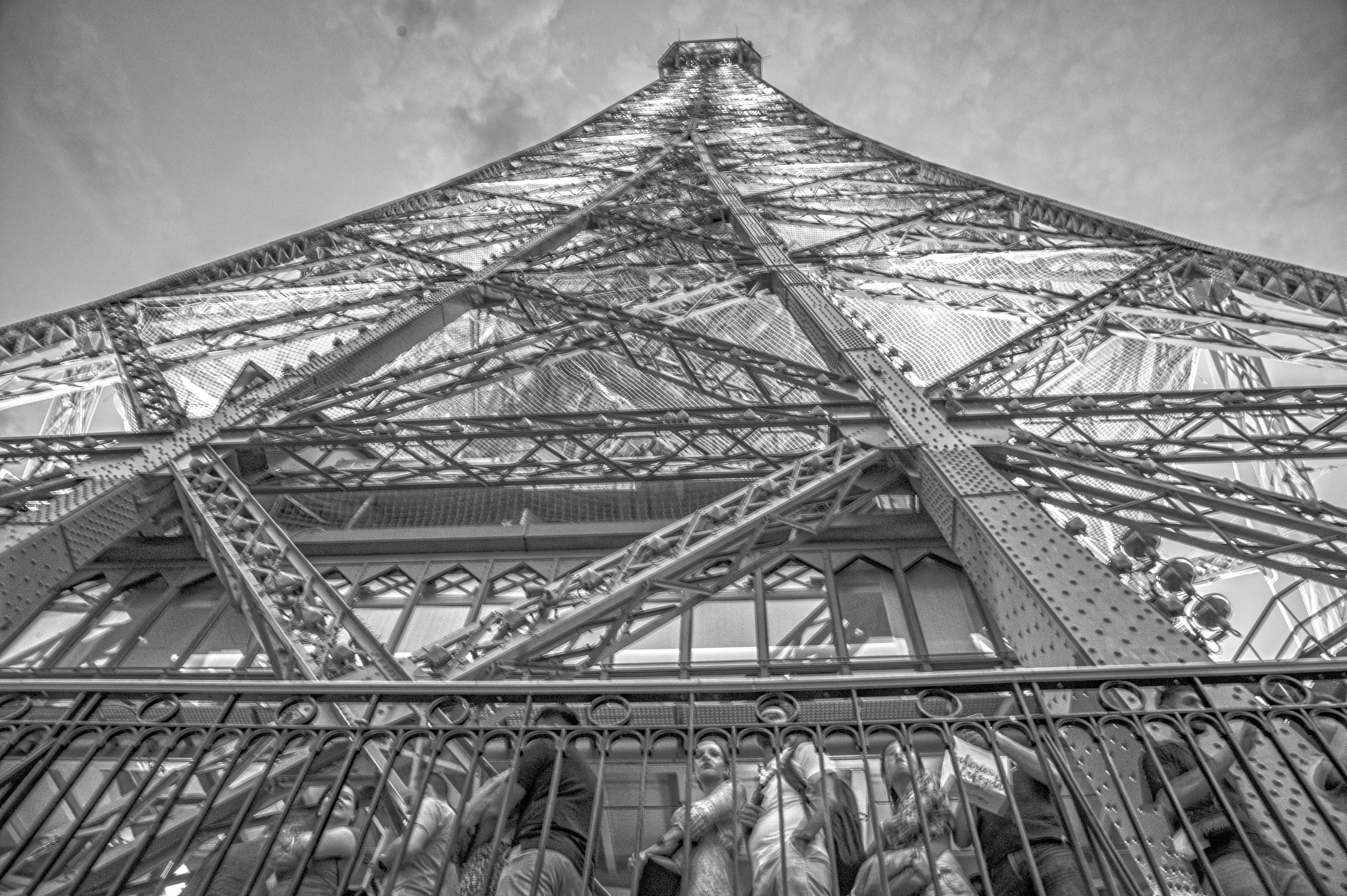 Eiffel_Tower_D780_05172022_703.jpg.jpg