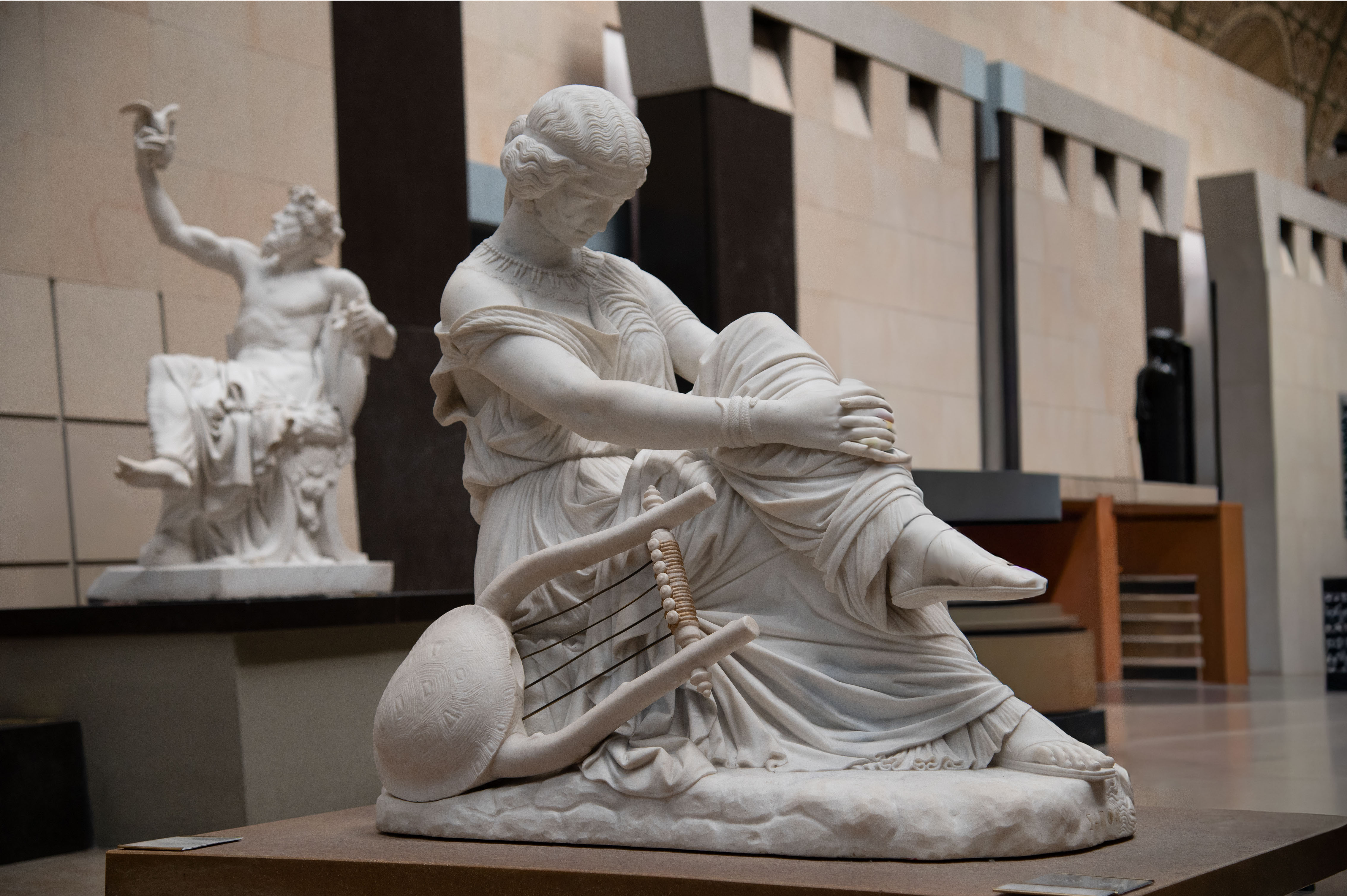 Sapho_avec_lyre_by_James_Pradier_D780_05172022_234.jpg