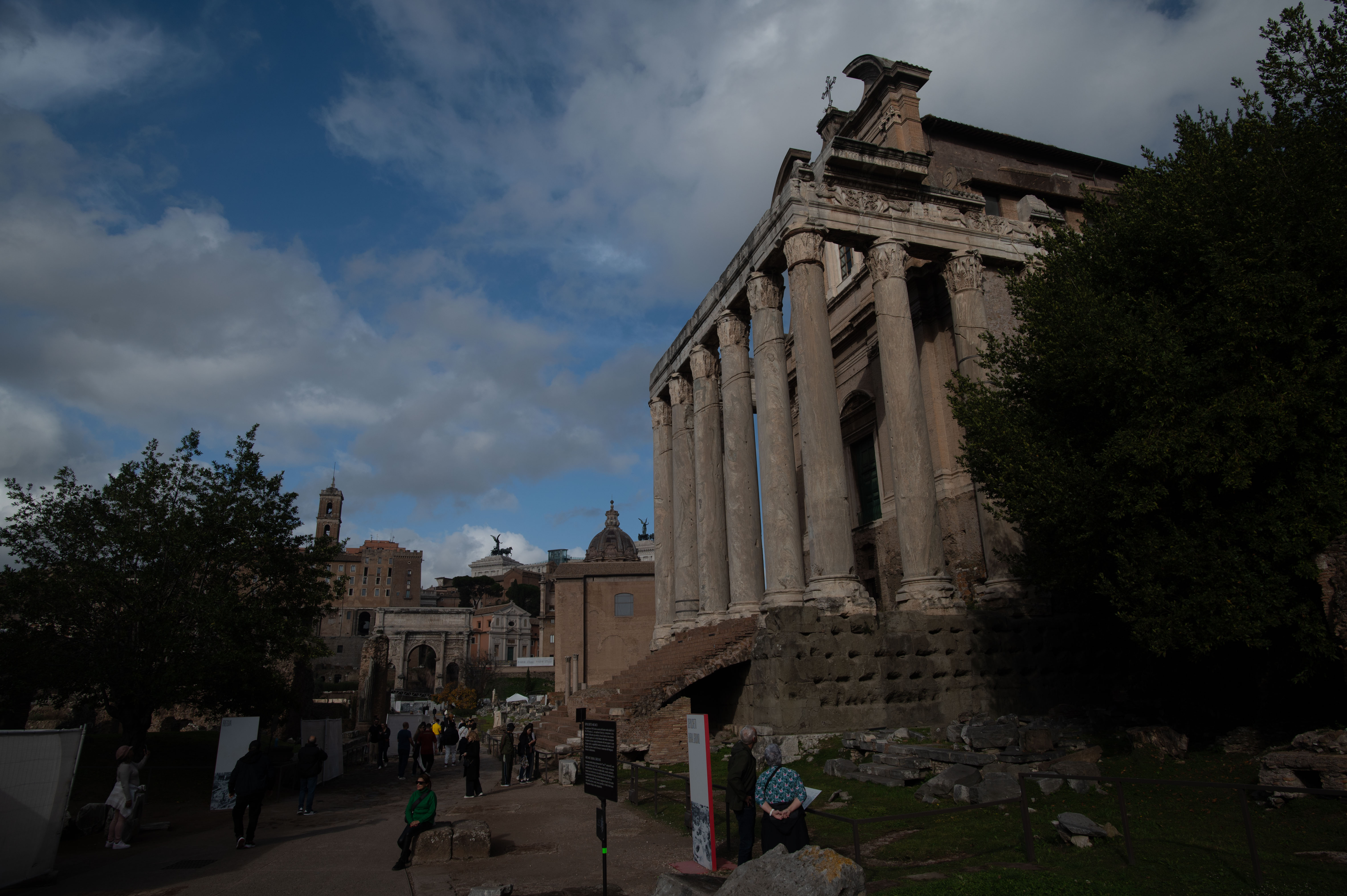 link to Temple of Antoninus and Faustinal