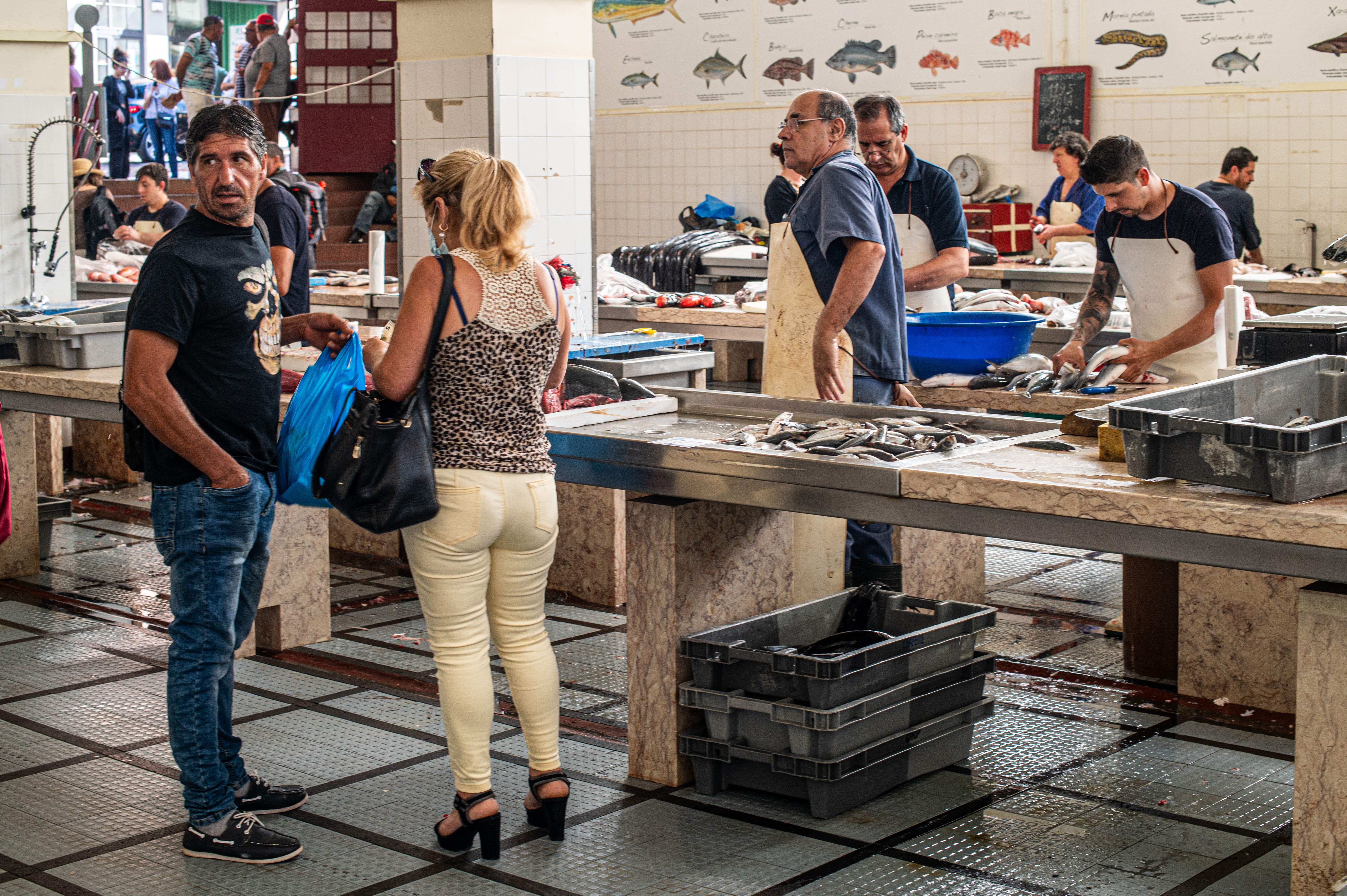 link to page Mercado dos Lavradores Fish Market